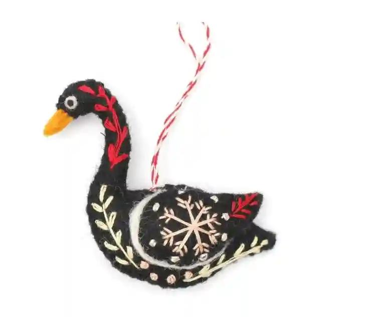 elegant swan ornamen...