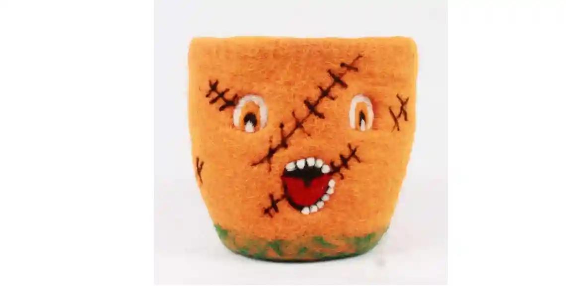 teeth monster basket...