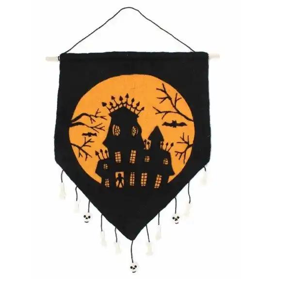 felt wall hanging 