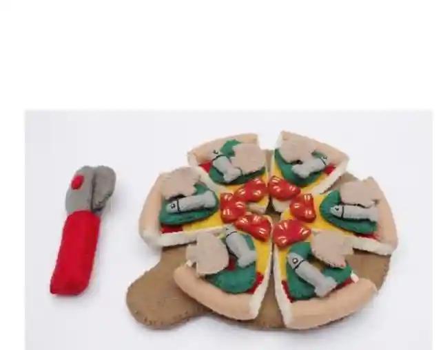 pizza set and toppin...